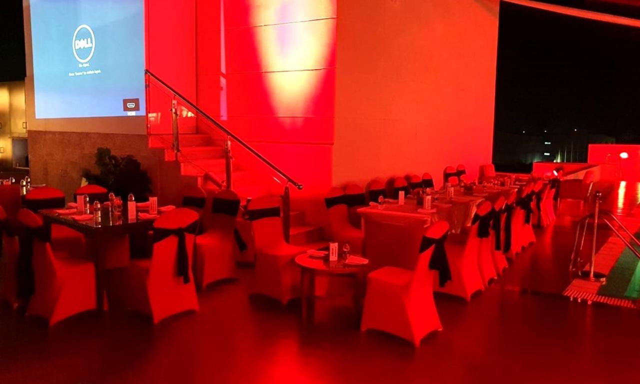 Bravura Gold Resort Meerut Eksteriør billede