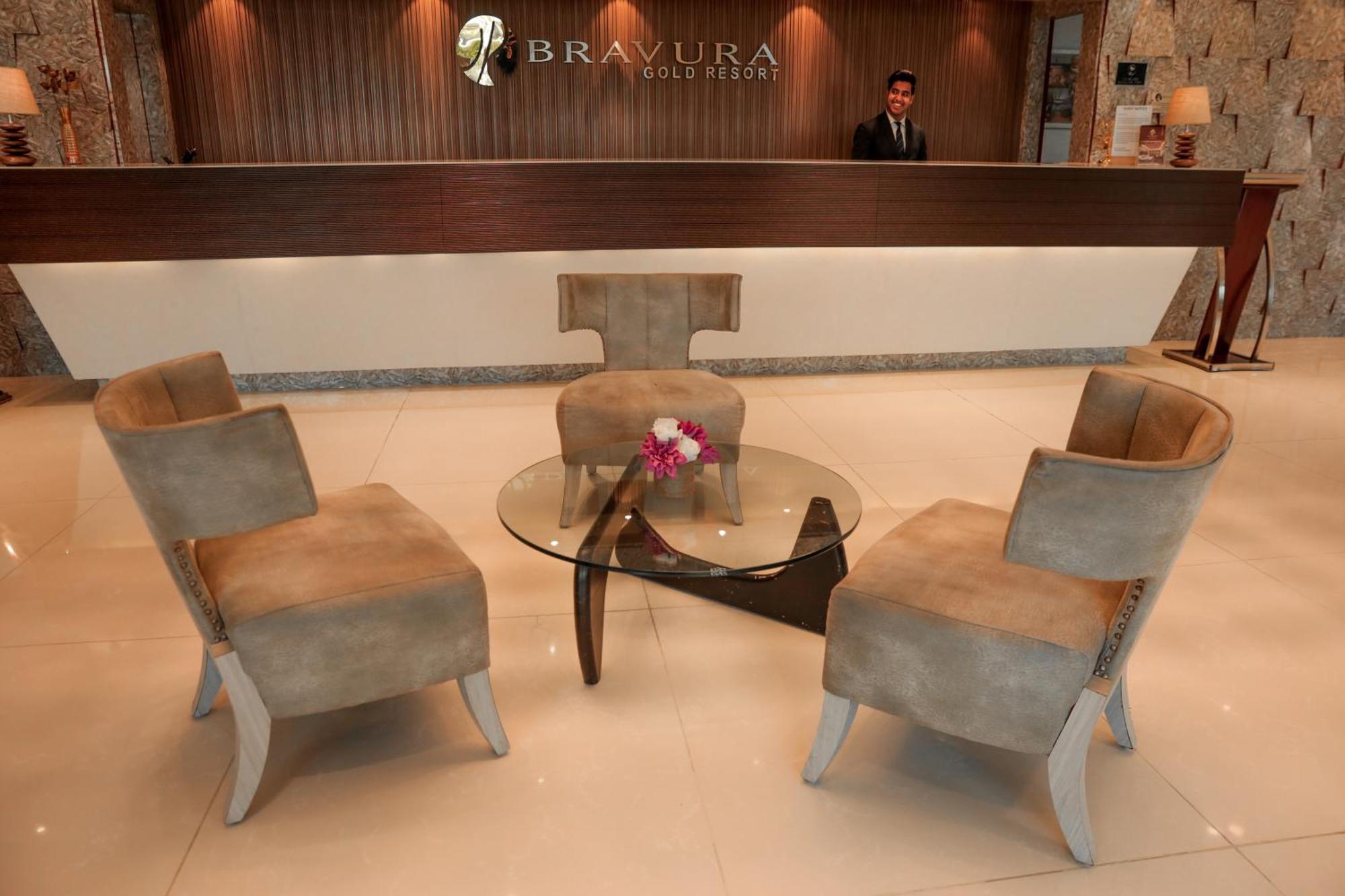 Bravura Gold Resort Meerut Eksteriør billede