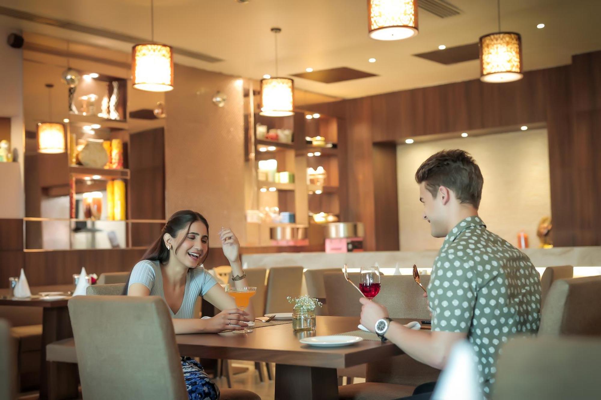 Bravura Gold Resort Meerut Eksteriør billede
